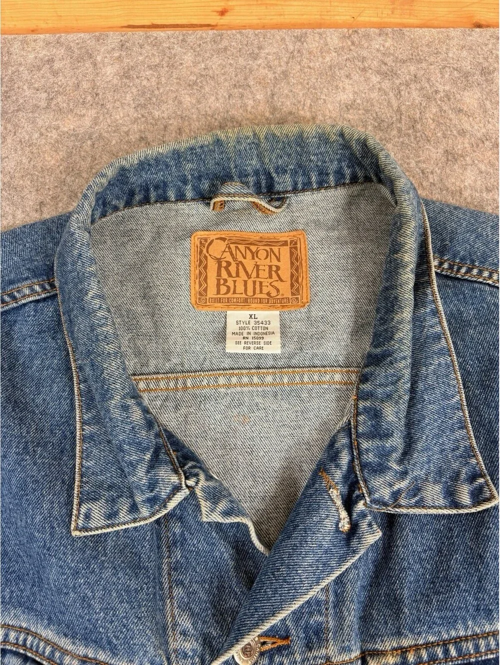 Vintage Hand Painted Alien Western Denim Button Jacket Size XL